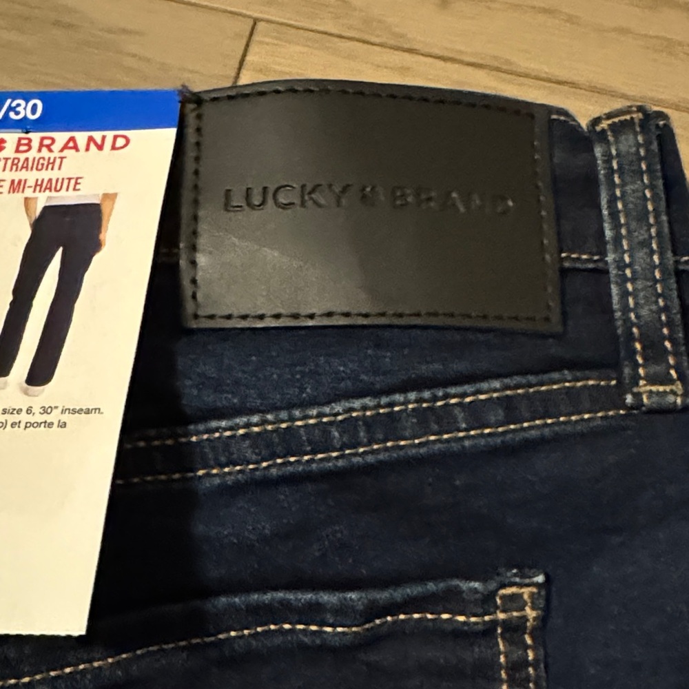 10/30 Lucky🍀Brand Dark Blue Mid Rise Straight Jeans - Picture 5 of 5